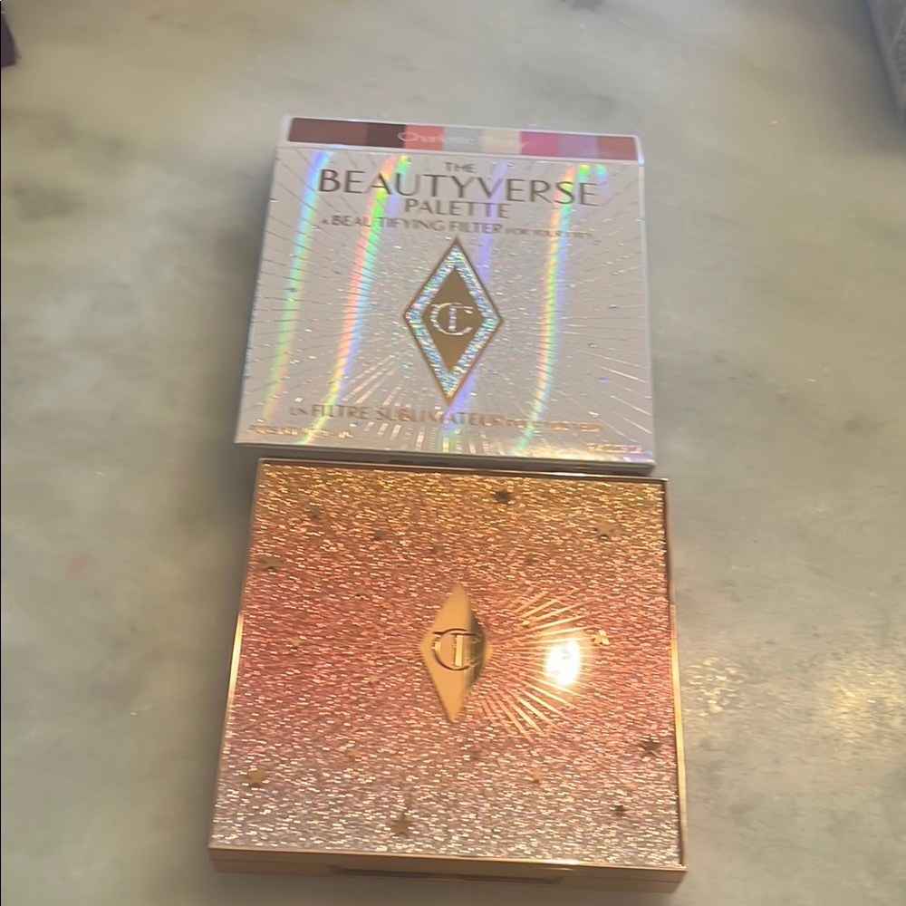 Charlotte Tilbury Beautyverse Palette - Glittering Gold and Pink